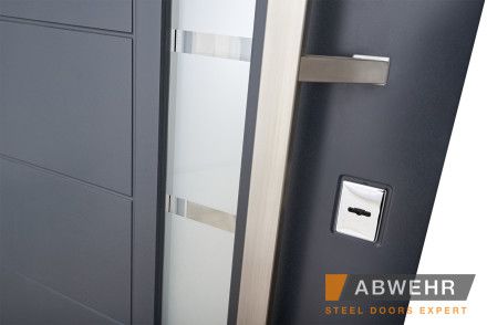 [Складська програма] Вхідні двері зі склом модель Liberty Glass (Колір RAL 7016+Біла) комплектація Megapolis MG3